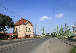 Casa Vămi - vedere laterală